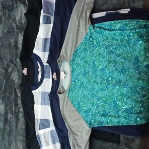 4 piece LuLaRoe bundle
